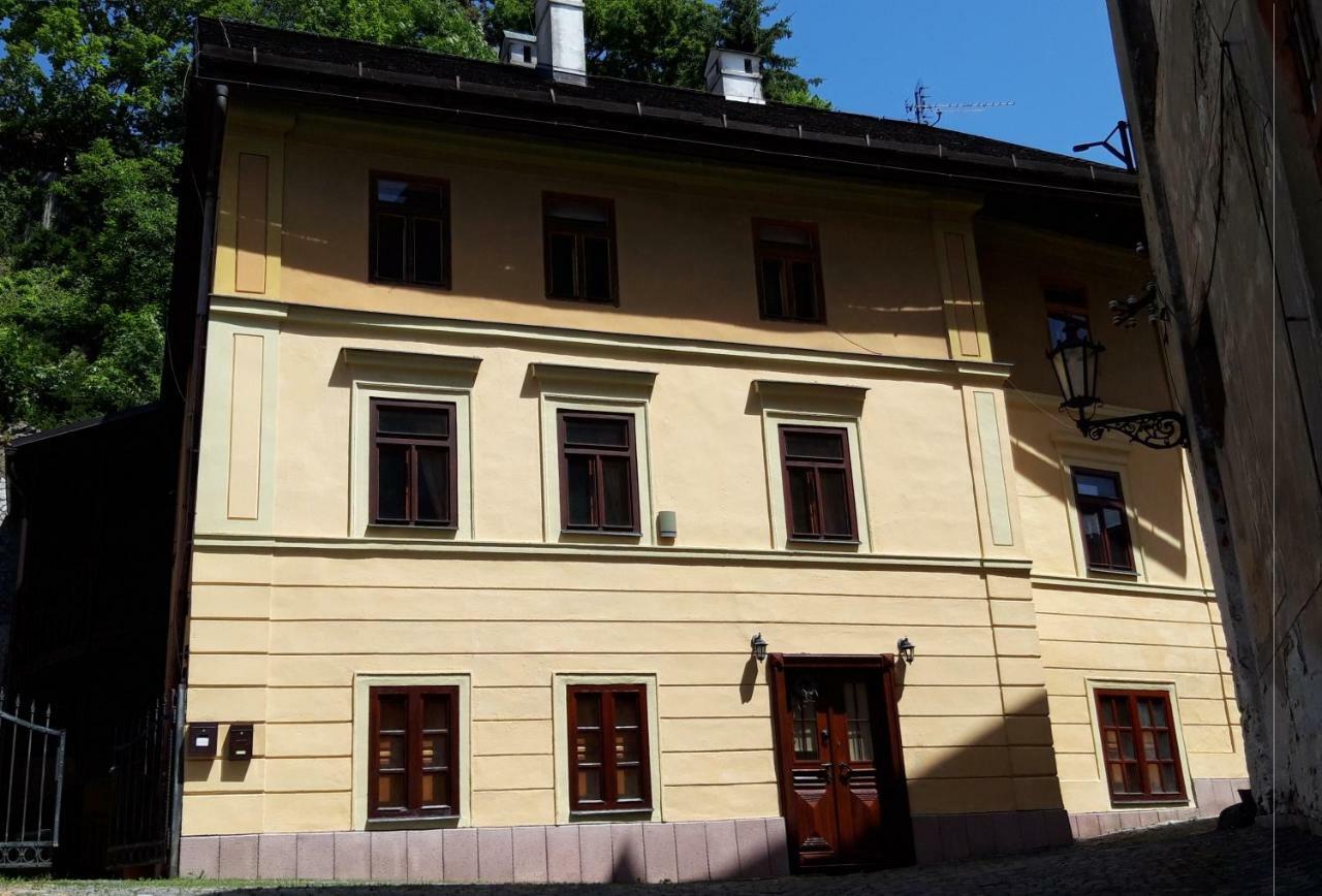 Apartman Pri Lyceu Banská Štiavnica Buitenkant foto
