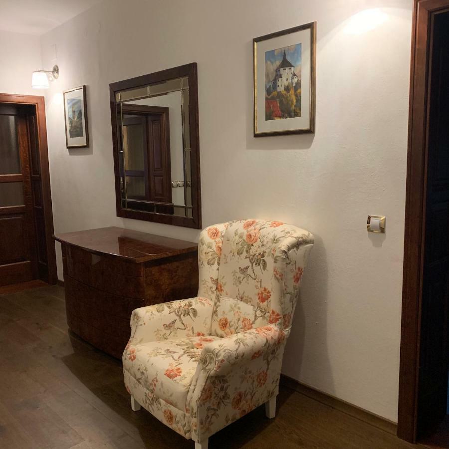 Apartman Pri Lyceu Banská Štiavnica Buitenkant foto